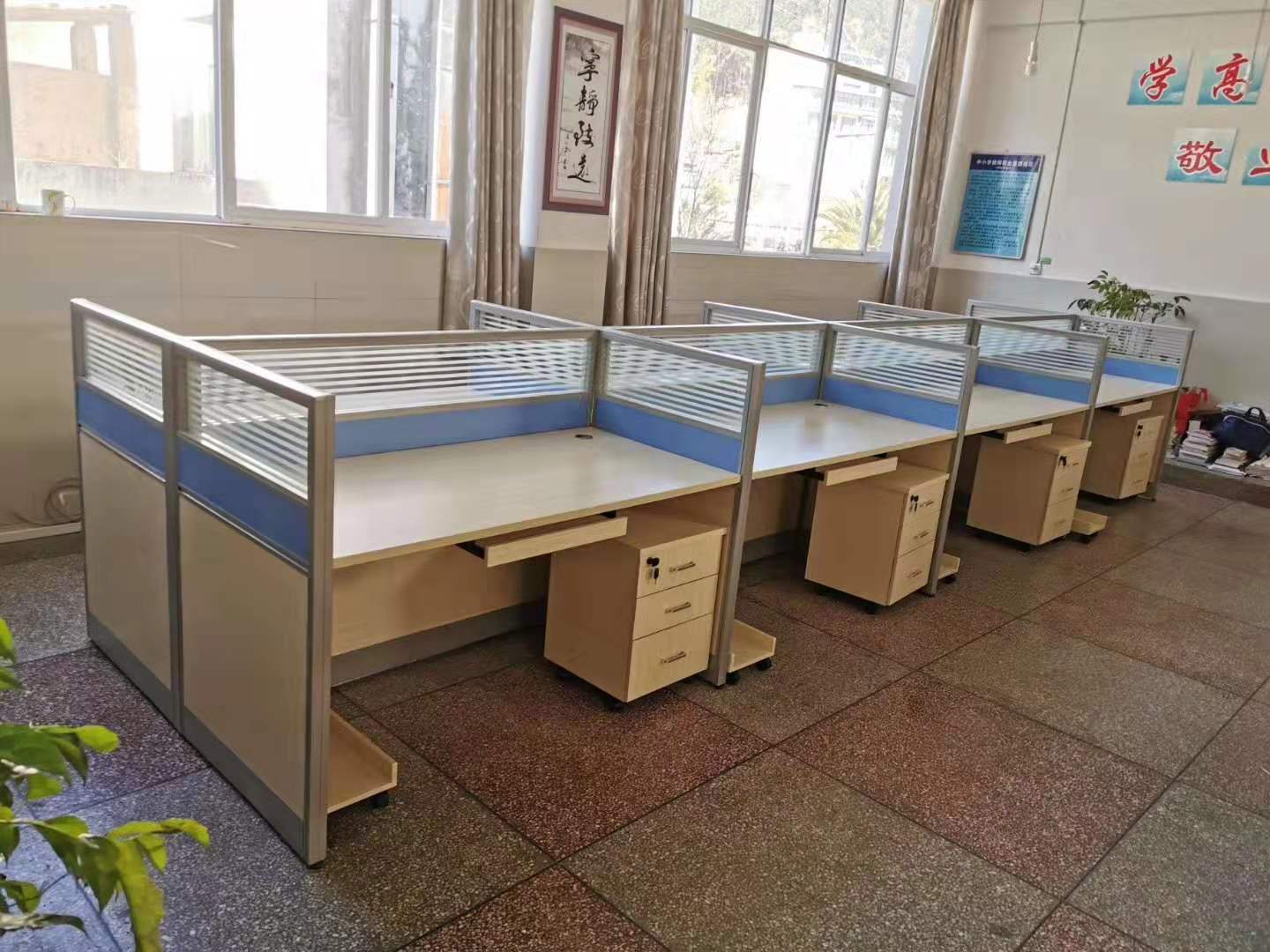 办公屏风卡位