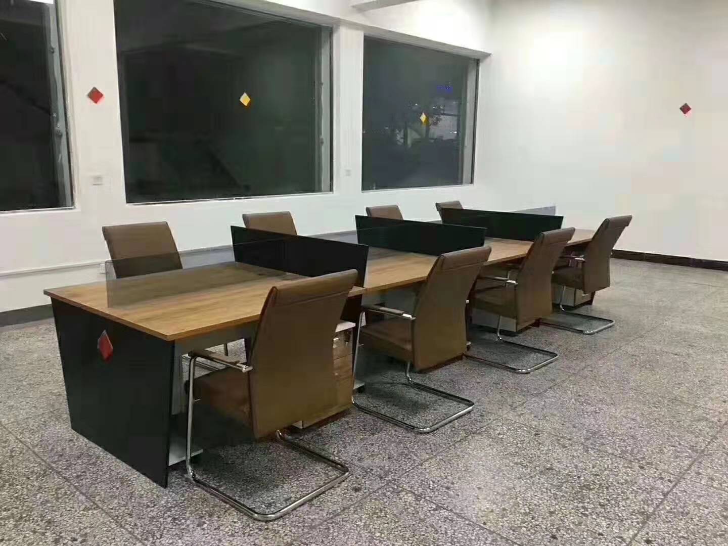 办公卡位