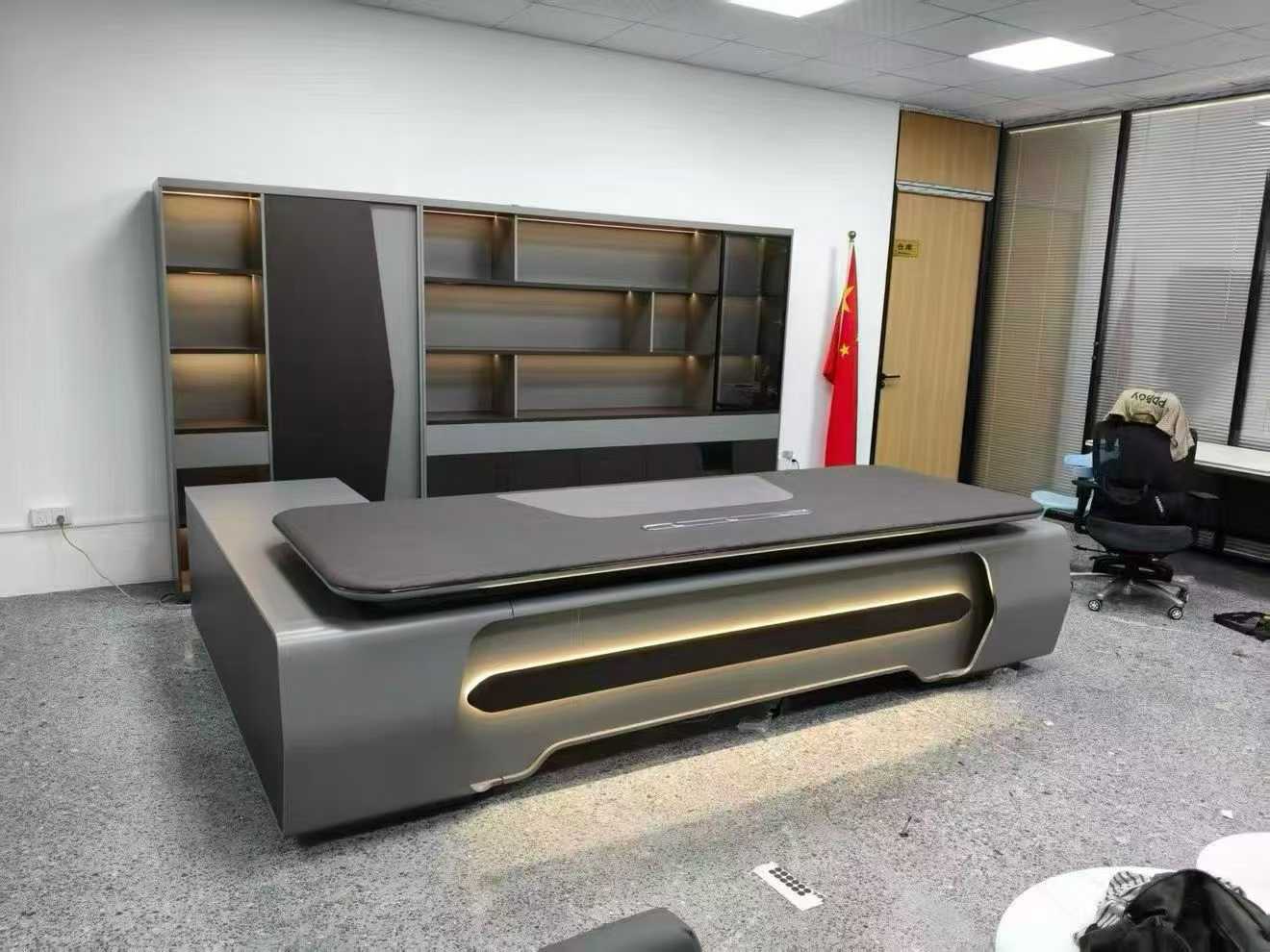 班台桌